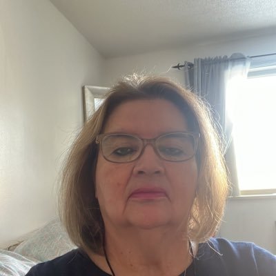 PaulineGalvez6's profile picture. 