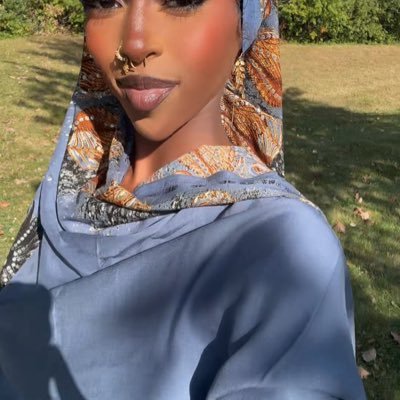 __ridwana__'s profile picture. 