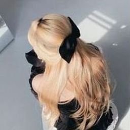 Ijutig525125's profile picture. 