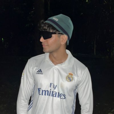 sarthakfs's profile picture. bang her