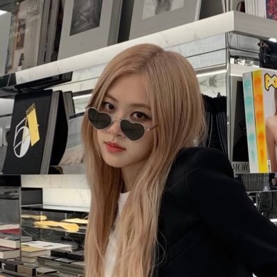 TOKYIK's profile picture. BLΛƆKPIИK IN MY AREA 🖤💗BLINK 🖤💗 Everything will be ok.