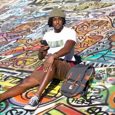 hip hop • neuroscience • que psi phi • telugu + geechee ramakaziraps@gmail.com