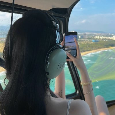 Fasari8's profile picture. Living my dreams, one luxurious moment at a time.💅🏻