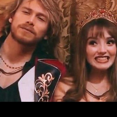 pineda414933's profile picture. 