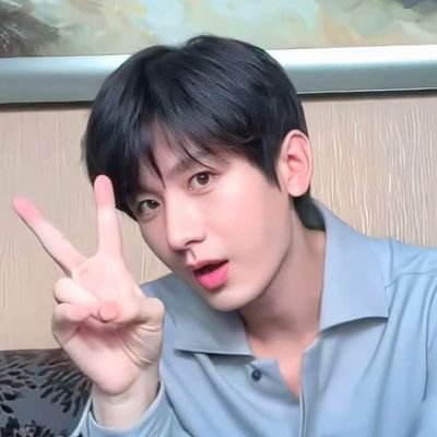 roouwei's profile picture. 🎧₊˚ dedicated for cdrama𓍢ִ໋🌷͙ ⊹₊˚  
just here to vibe