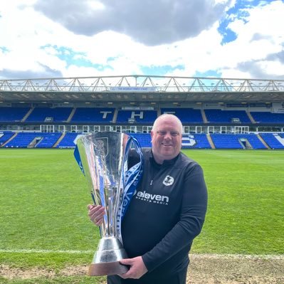 Head of Women’s Operations at @theposhwomen. 2024/25 @efl community hero - Views are my own. #MC8