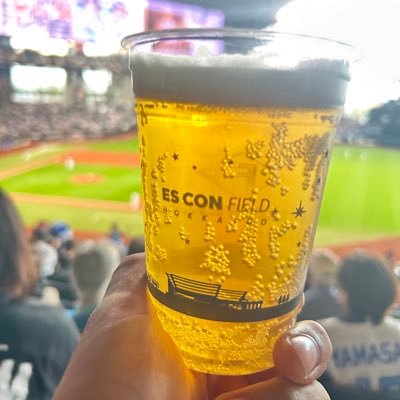 m48791909's profile picture. シャウエッセン食いてー！！ なんでも垢  なにも買いませんLINEもインスタも教えません笑