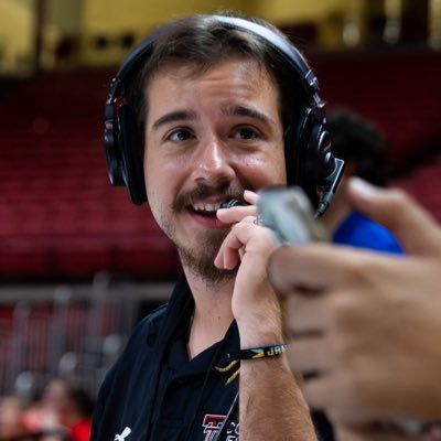 JBRonAir's profile picture. TTU 27’ Sports Reporter/KTXT 88.1     Certified College Basketball Sicko