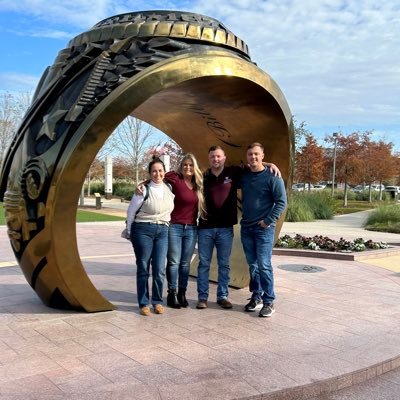 👆🏻’22, 👍🏻’23. Real estate investor/manager. Texas A&M Sports. Avs🏔️🏒.