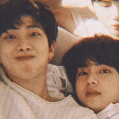 leon06100421's profile picture. 🦭 Ali
I love music 🫀