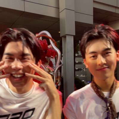 Ayo! 🧡💛💚🩷🩵💜🫶🏻 since 2022 & still counting —⋆𐙚 ₊ ° ⊹ ให้วันพรุ่งนี้เป็นดังของขวัญของฉัน และเธอ เป็นดอกไม้ที่สวยงามบนโลกนี้เสมอ°❀⋆.