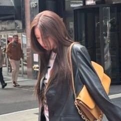 Lyana_ya1's profile picture. Love music