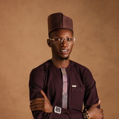 VeePeeky's profile picture. ... 10,000 Men Rising.