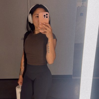 __megank__'s profile picture. YESTERDAY IS HISTORY, TOMMOROW IS A MYSTERY & TODAY IS A GIFT.         be HAPPY for this moment. this moment is your LIFE. 🙏🏼 be ADVENTUROUS. be HUMBLE.