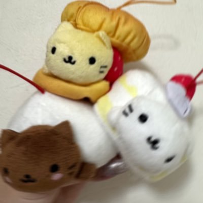 ju___ri7's profile picture. スト