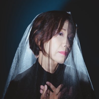 女優 伊藤美奈 ストレートプレイ/アングラ/ダンス/舞台中心に活動。ナレーター/声優/朗読作品 https://t.co/qTaSVnXLoYお仕事のご依頼は株式会社フェアリーテイルまでお願いしますinfo@fairytail.tokyo