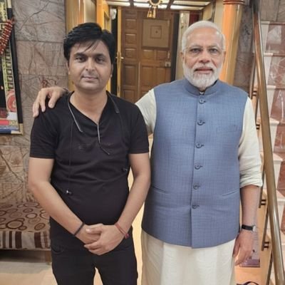 Official Twitter handle of Krishna Veer Gurjar Actor@SINGER ,TV Films Movie
🌟singer🎤 🎧🌟actor director producer