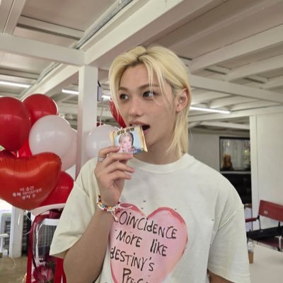 Cinnamoncoree's profile picture. si alguien m conoce no soy yo ok #LoveSTAY #순우 🤍