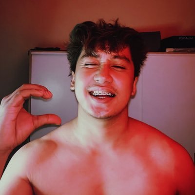 I post what I want, not what makes sense. 🌻🌸IG: japp.castillo