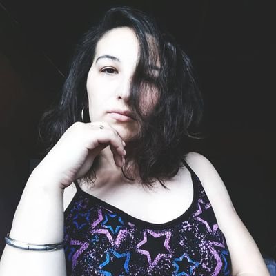 Escribo libros y hago música cristiana
Ig: @nataliaelizabethblanco
