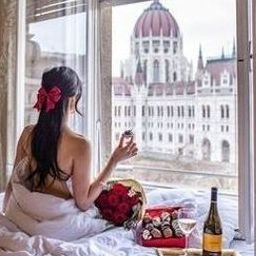 Eperwib955471's profile picture. 