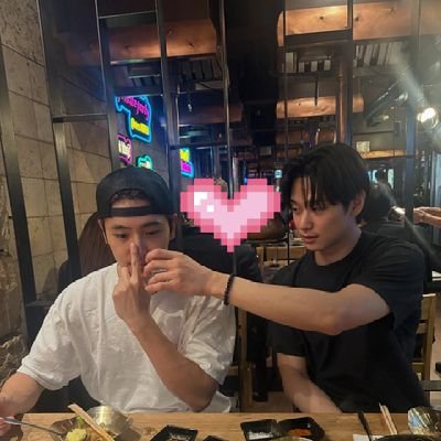 bybyje29's profile picture. All about THE BOYZ ❤️ Juyeon & Hyunjae☘️ Suka Jbjb jangan dicuekin ya☘️ 쥬밀 enthu