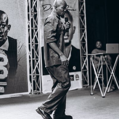 Mc_drybone's profile picture. An Mc// A Comedian// A Fashion designer// A Church pianist//  Core Chelsea fan//Dm for promo