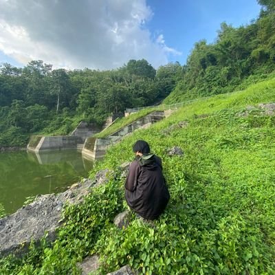 akun bebas aktif, kadang juga kuliner, kadang juga jalan, tapi juga kadang-kadang .