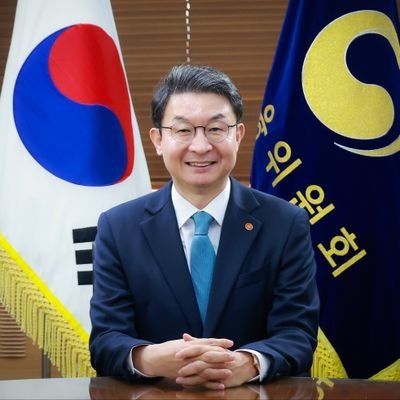 fsclew's profile picture. 안녕하십니까.
금융위원회 위원장 이억원입니다.