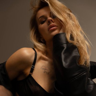 mbillahmilon's profile picture. More vibes, more me, only OF 💋