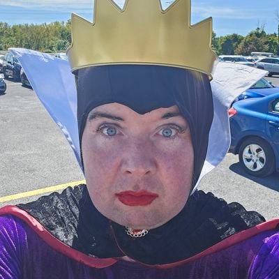 found my fire 🔥, evil queen. wrestling nerd. owned👰♀. know your worth ✨️ . turned. SO Ahmed دانييل