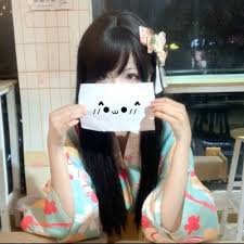 金融は単なる数字や取引にとどまらず、社会全体の仕組みを理解するための重要な手段だと考えています。私は、特にテクノロジーの進化が金融業界に与える影響について学んでおり、フィンテック(金融技術)分野に大きな関心を持っています。将来的には、テクノロジーを活用した効率的な投資方法や資産運用に関心があります。