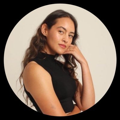 LaurenTheArchae's profile picture. 