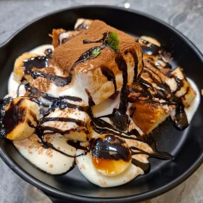 roseysell's profile picture. Owner and admin of @rossesvotes aka @/rosellvote