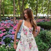 turkan452247's profile picture. Sevgiyi yaşamak için acıma ve merhamet duygusu şart 
Merhamet olduğunda sevdiğini korursun