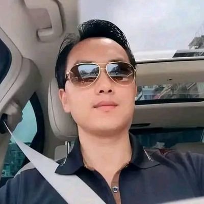 translen22's profile picture. 