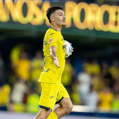 Comentando cosas del Villarreal, y sobre todo cosas que la gente piensa pero no se atreve a decir. -parodia-