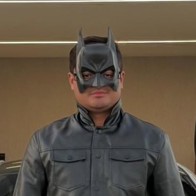 gruveai's profile picture. tweets on the little price of favela