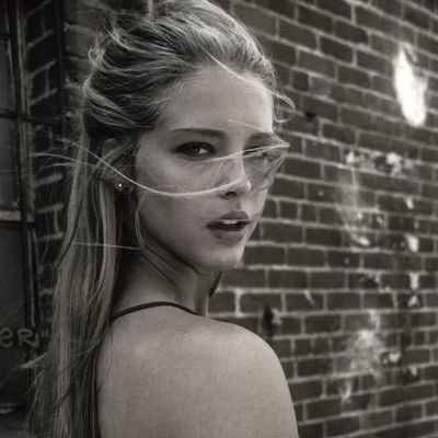 zainaxvii56's profile picture. 