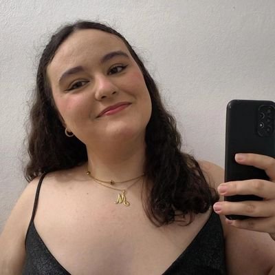 lsmadulopes's profile picture. midnights | track 3