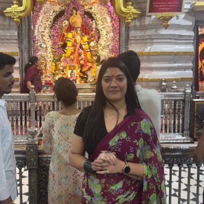 Dr. Sonia Lamba Rana ( Honorary Doctorate) Philanthropist , President (RAJ Foundation NGO) , Naturephile Loves Exploring & Travelling in short “Philantourist”