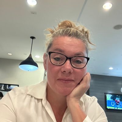 ComerfordI2036's profile picture. mom, lawyer and lifelong democrat who is sick of this shit