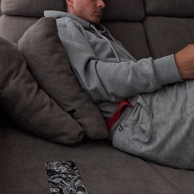 Pedrorovi1's profile picture. 