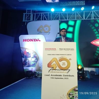 Swayam_Sharan's profile picture. Ph.D.

MBA 

https://t.co/In7vBKd4qh.

(If you can't understand me at my worst, then you sure as hell don't deserve me at my best)