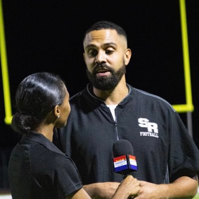 Head Coach, DC & DBs Coach for @SaltRiverFB Email: Coachroblewis24@gmail.com Instagram: Coach37974