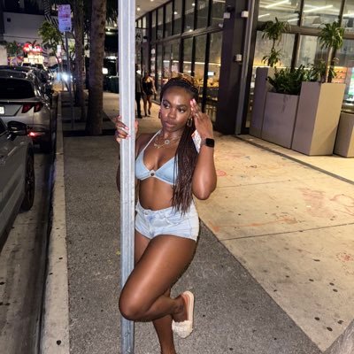 🇯🇲🤍 Towson Alumna 🐯