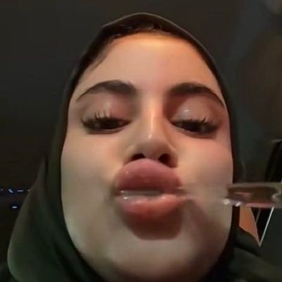 DBatout2257's profile picture. مخضع الجميع🍆+ حياكم خاص للسوالف + احيانا  اشطح لاحد يشره 🤣
الانسته goodj_ob9
