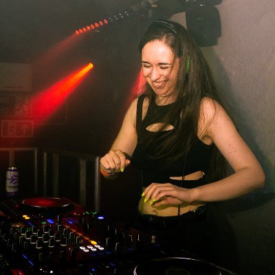 Multi-genre hard dance DJ, producer & event organiser. 日本語OK。日本とUKのハードダンスシーンをもっとつなげることが私の使命。
@ssekainet Owner | @sideeffectsrave Organiser | @ReprobeatsUK Crew