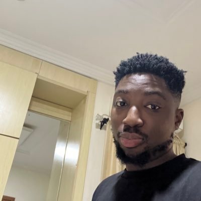 _Ayodev01's profile picture. Full stack dev | Website/Apps | #100devs | Open to projects 👨‍💻