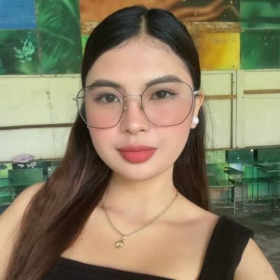 notsonayss's profile picture. 🪬🪬